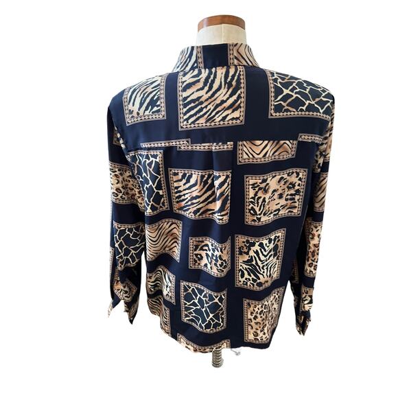 Vintage 80s Alfred Dunner animal print button down shirt - Picture 4 of 5